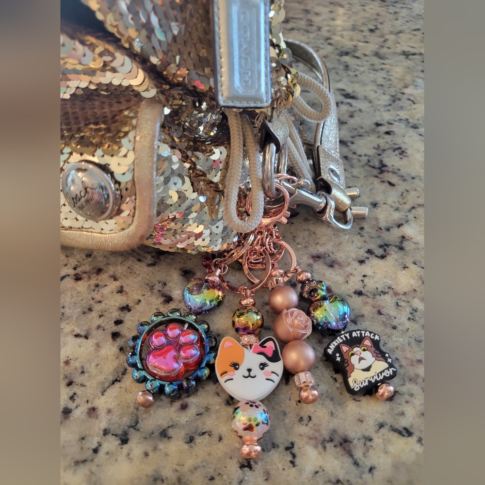Tibbie & Jaxxon Kitties And Roses Beaded Festival Purse Keychains Fobs
